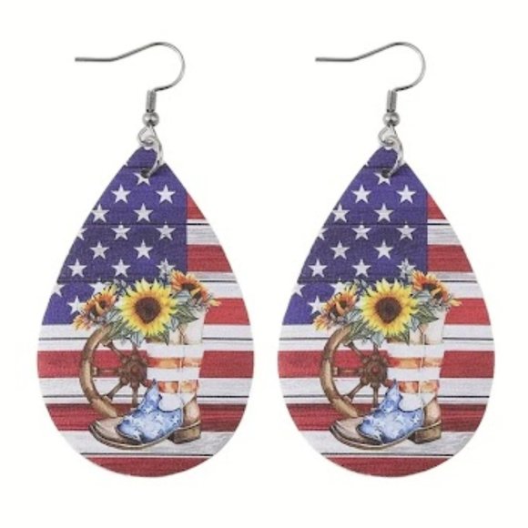 PU Leather Double-sided Western Dangle Earrings with .925 Silver Hooks - Picture 4 of 5